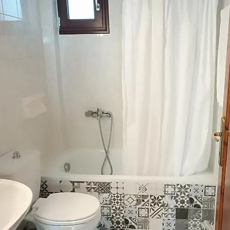 Feriehus With View *